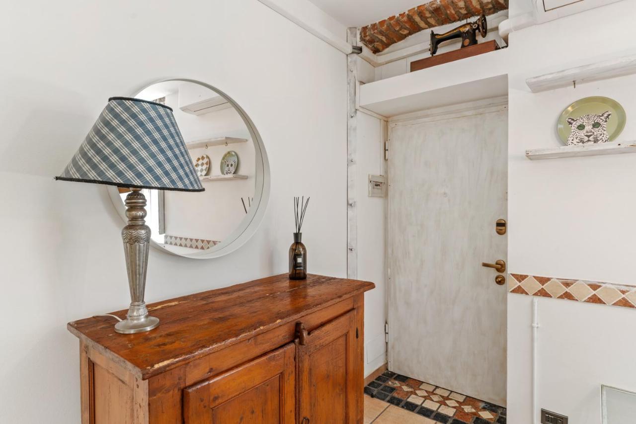 Porta Genova Navigli Classy Flat Milaan Buitenkant foto