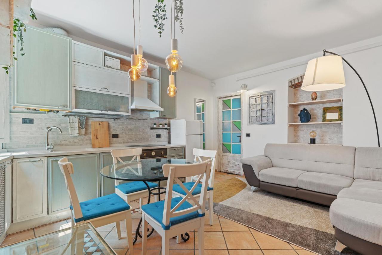 Porta Genova Navigli Classy Flat Milaan Buitenkant foto